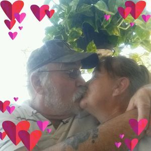 Meet your Posher, Laurie